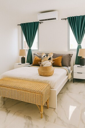 2 bedrooms, desk, iron/ironing board, free WiFi