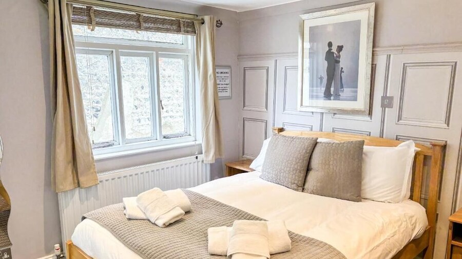V Rooms Brunswick Square