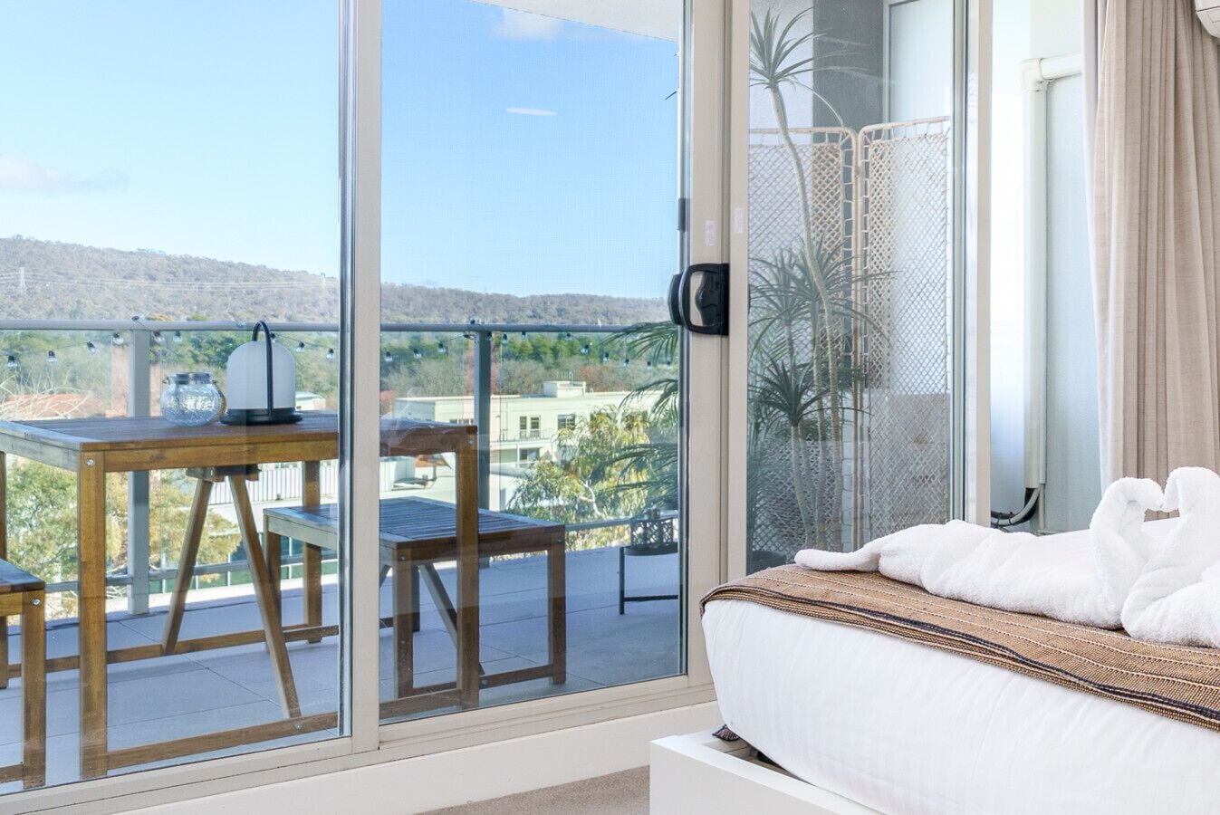 2 dormitoris, planxa i posts de planxar, wifi gratuïta i roba de llit 