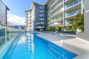 Pool - Modern 2BR, Balcony with Views and Close to City (Braddon)