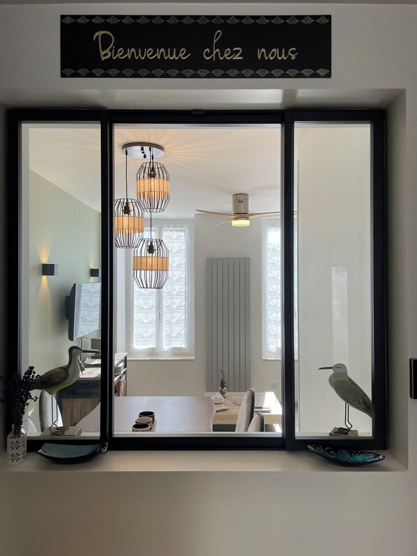 Interior - Le Colibri -Country house in the heart of a quiet little village (1h from Paris) (Vinneuf)