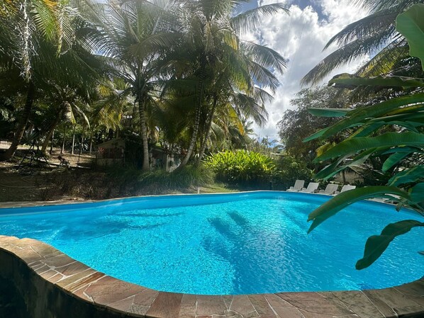 Piscine extérieure
