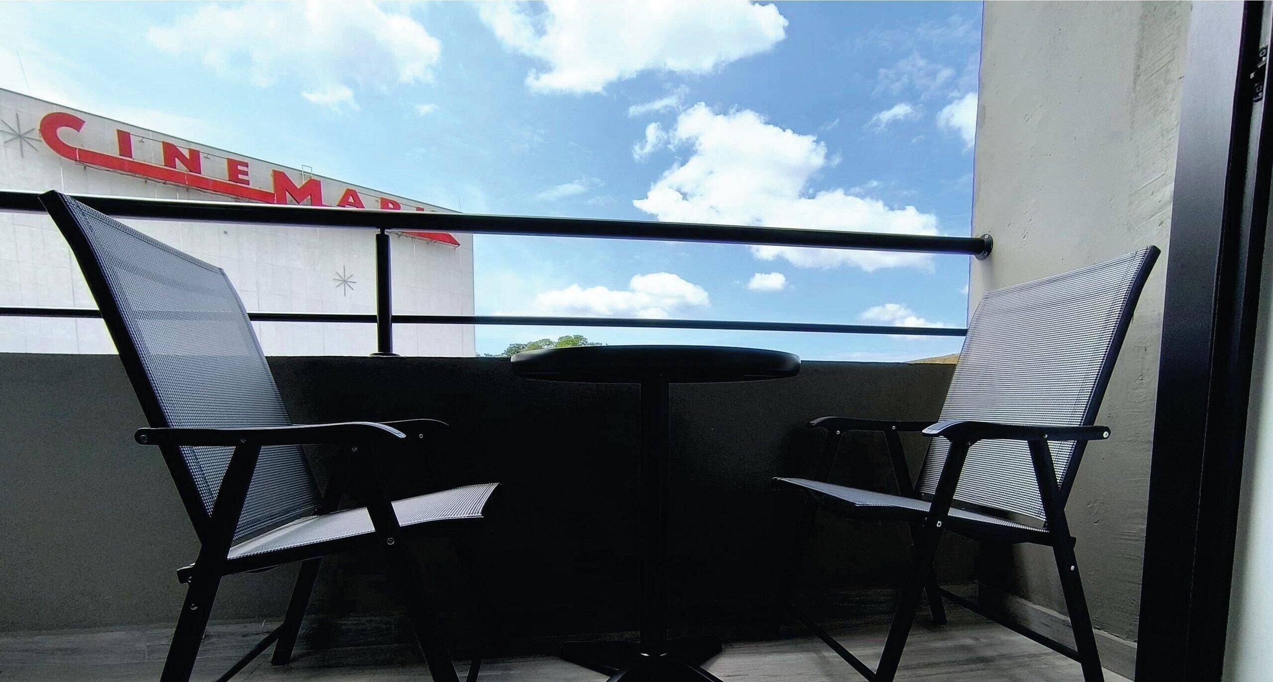 Business Suite | Property grounds