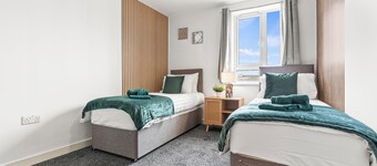 Modern| Coventry City Centre Stay | For 4