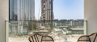 GLOBALSTAY. Azizi Riviera 40