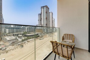 Deluxe Apartment, 2 Bedrooms, Kitchen, City View | Balcony