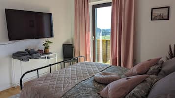 3 dormitorios, tabla de planchar con plancha, wifi y ropa de cama