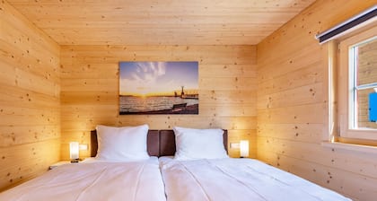 Chalet 'Abendrot' with Private Terrace and Wi-Fi