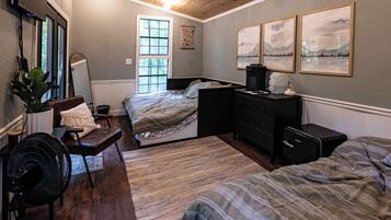 3 sovrum, wi-fi och sÀngklÀder