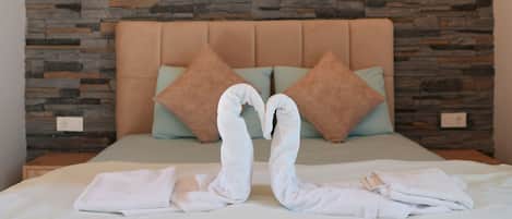 Room, Mountain View | Meja, ruang kerja komputer riba, Wi-fi percuma