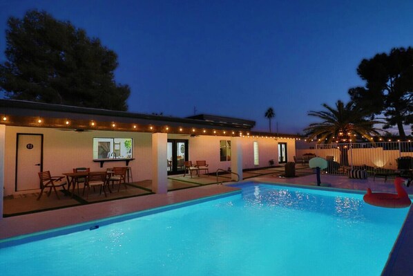 Piscina
