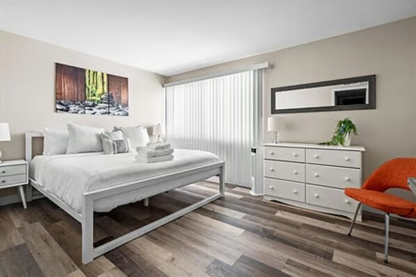 2 bedrooms, WiFi, bed sheets