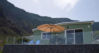 Holiday Home 'Miramar' with Sea View, Private Terrace and Wi-Fi