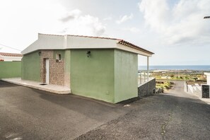 Exterior - Holiday Home 'Miramar' with Sea View, Private Terrace and Wi-Fi (Frontera)