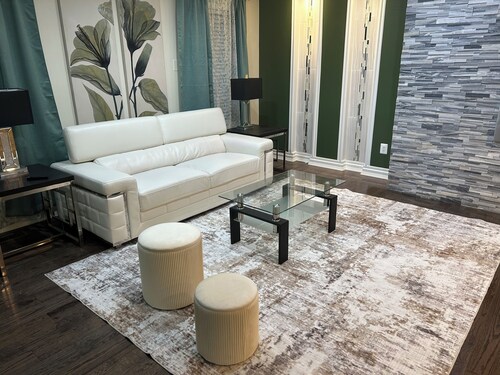 Charming 4-bedroom house in Fredericksburg, Virginia.