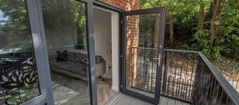 Whispers in Light 65s Stay