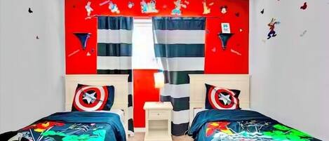 4 bedrooms, iron/ironing board, WiFi, bed sheets