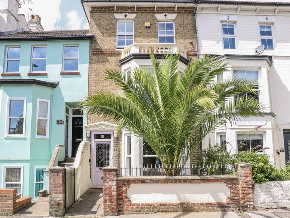 Exterior - 18 Pakefield Road (Lowestoft)