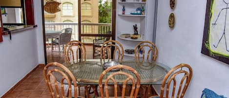 Căn hộ | 2 phòng ngủ