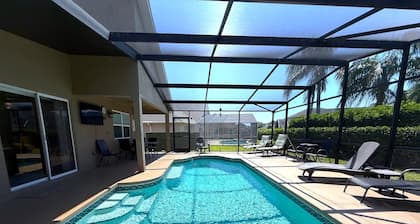 3-bedroom Southern Dunes Pool Home Villa