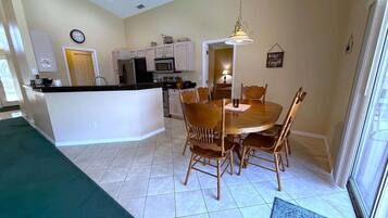 3 bedrooms, individually decorated, individually furnished, bed sheets