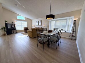 House, Multiple Beds, Pool Access, Pool View (4 Bedroom Villa with Private Pool) | Interior