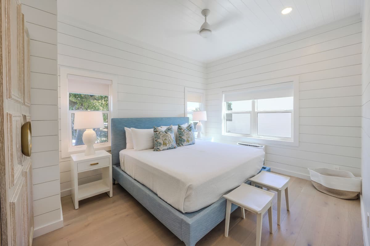 Safe på rommet og wi-fi (inkludert)