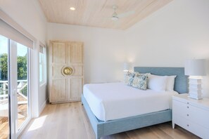 Villa, 4 soverom, bassengutsikt | Safe på rommet og wi-fi (inkludert)