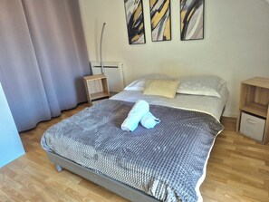 1 bedroom
