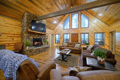 Heartland Retreat-tree-lined /hot Tub/game Room