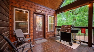 Cabin, Multiple Beds, Hot Tub, Garden View (Heartland Retreat) | View from room