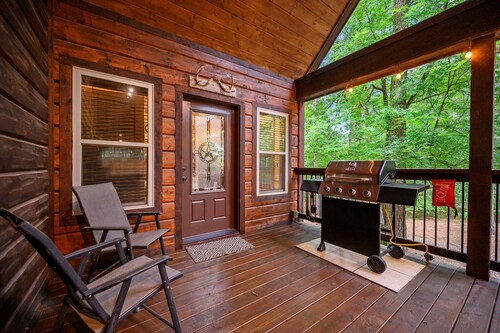 Heartland Retreat-tree-lined /hot Tub/game Room