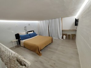 1 bedroom, iron/ironing board, WiFi