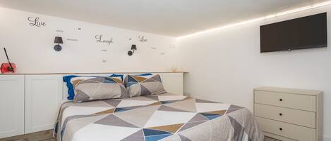 1 多间卧室、WiFi、床单