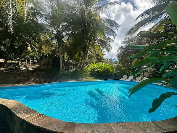 Piscine extérieure