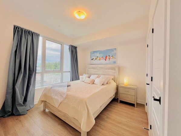 2 bedrooms, WiFi, bed sheets, wheelchair access