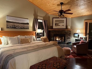 3 soverom, skrivebord, strykejern/-brett og wi-fi (inkludert)