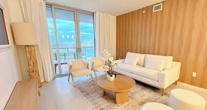 Luxury Ocean Views Apt 1208