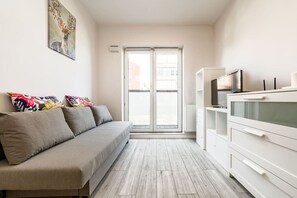 Smart TV - Wrocław Grabiszyn Double Studio - by Rentujemy (Wrocław)