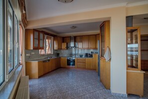 Private kitchen - Elysian Bayview (Souda)