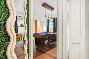 غرفة الألعاب