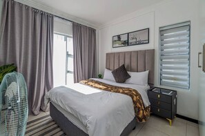 1 sovrum, strykjärn/strykbräda, wi-fi och sängkläder