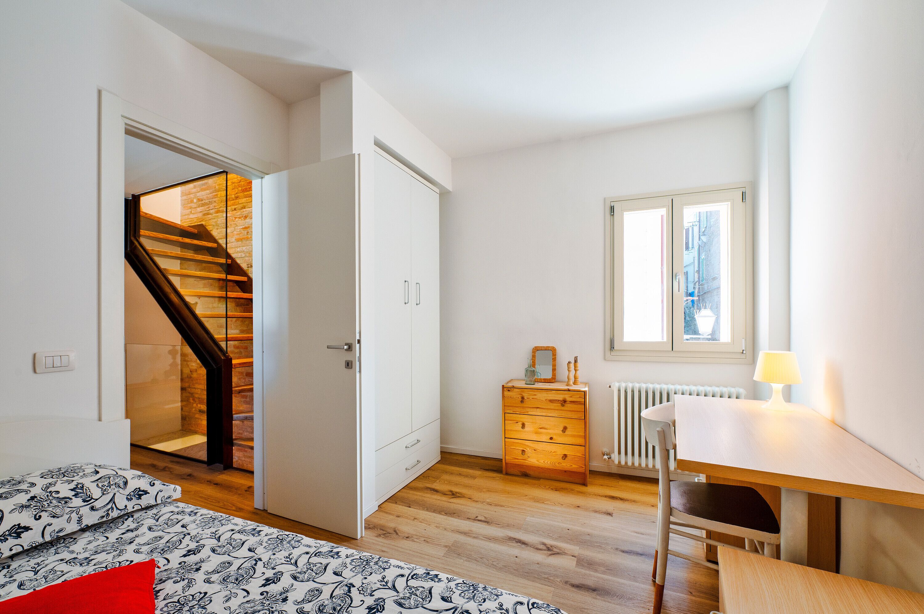 3 dormitorios, tabla de planchar con plancha, wifi y ropa de cama