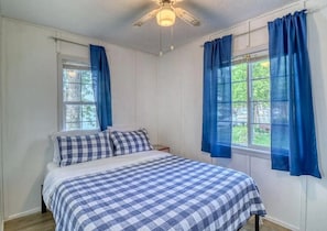 2 chambres, accès à Internet, literie fournie