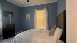 2 bedrooms, iron/ironing board, WiFi, bed sheets