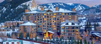 CRBC - Remodeled 2024 Resort & Spa, Ski in out, Ski Valet, Health Club, Hot Tubs