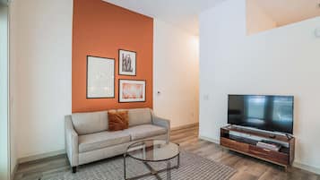 Televisión y oficina