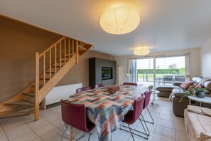 House | 3 bedrooms, Internet