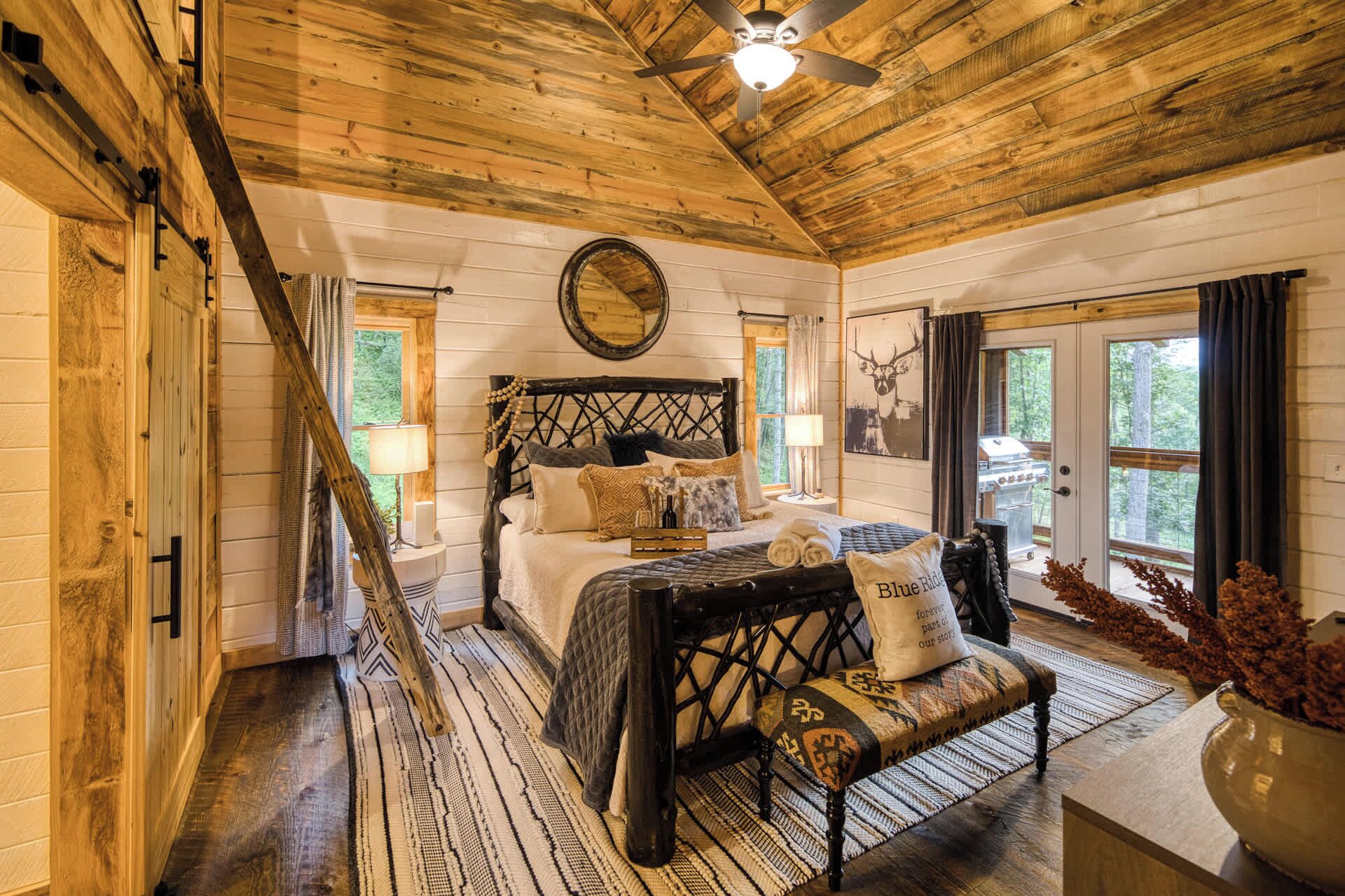 3 Schlafzimmer, Schreibtisch, Bügeleisen/Bügelbrett, WLAN