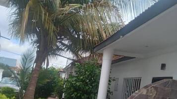 Deluxe Bungalow, Patio, Garden View | Terrace/patio